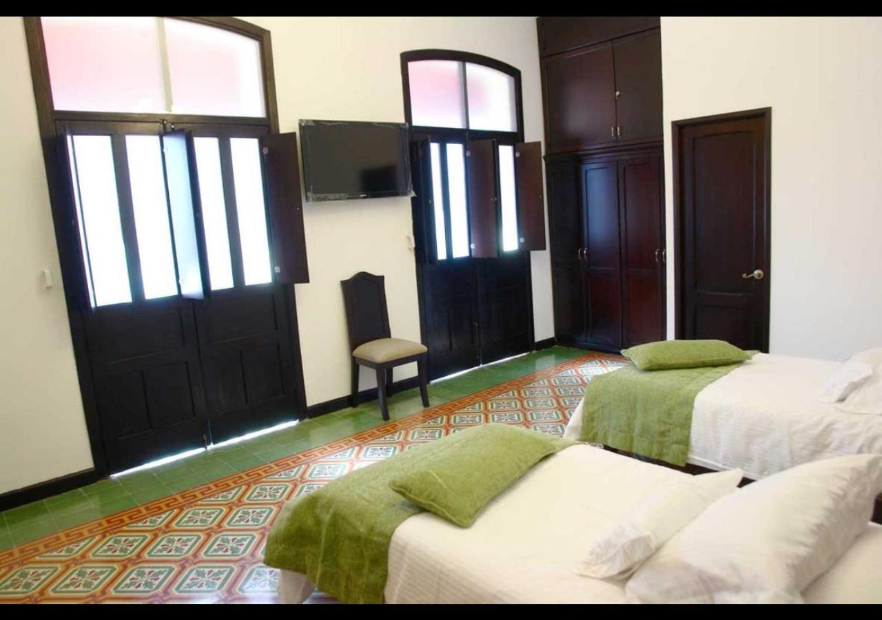 Hotel Casa Escobar Buga Esterno foto