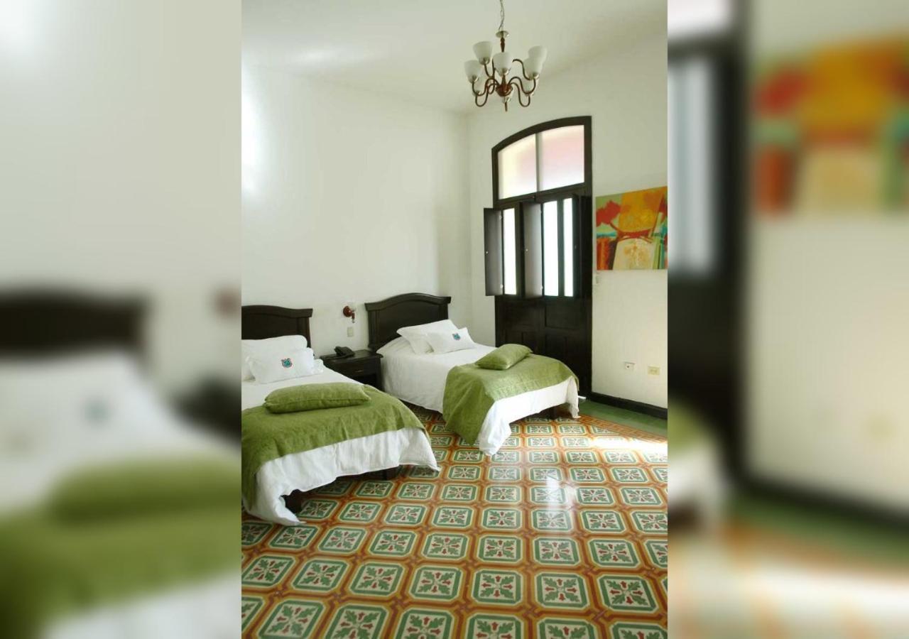 Hotel Casa Escobar Buga Esterno foto