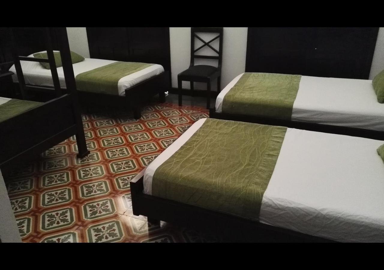 Hotel Casa Escobar Buga Esterno foto